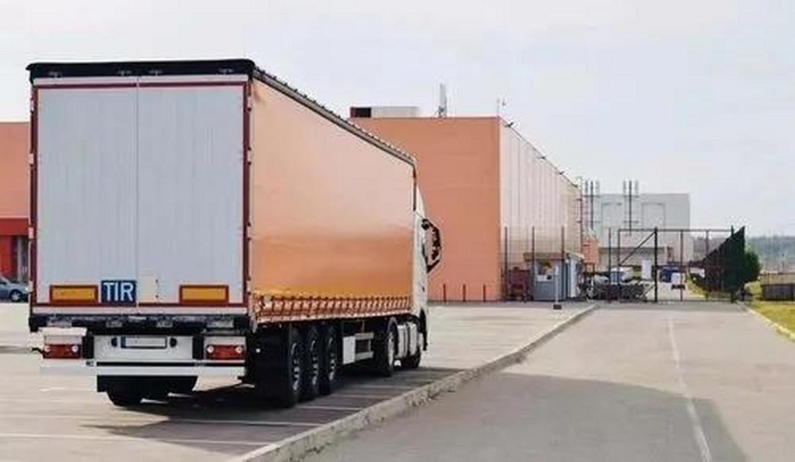 中东卡航 · 危险品公路运输 · 中国至伊拉克 · 15-18天直达